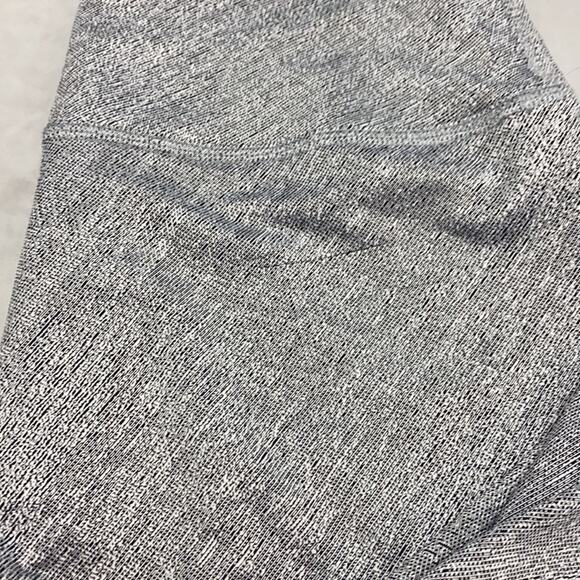 Beyond Yoga gray high waisted leggings large - Picture 3 of 10